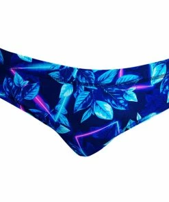FUNKY TRUNKS - Mens Brief Classic Leaf Laser 9 FUNKY TRUNKS - Mens Brief Classic Leaf Laser -Men's Activity Shop funky trunks mens classic briefs leaf laser 1 1330933 grande